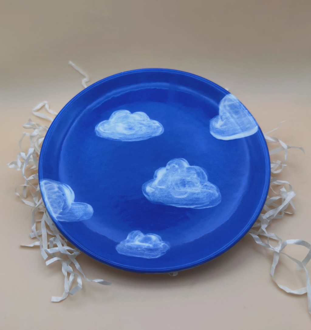 Piatto in ceramica fatta a mano